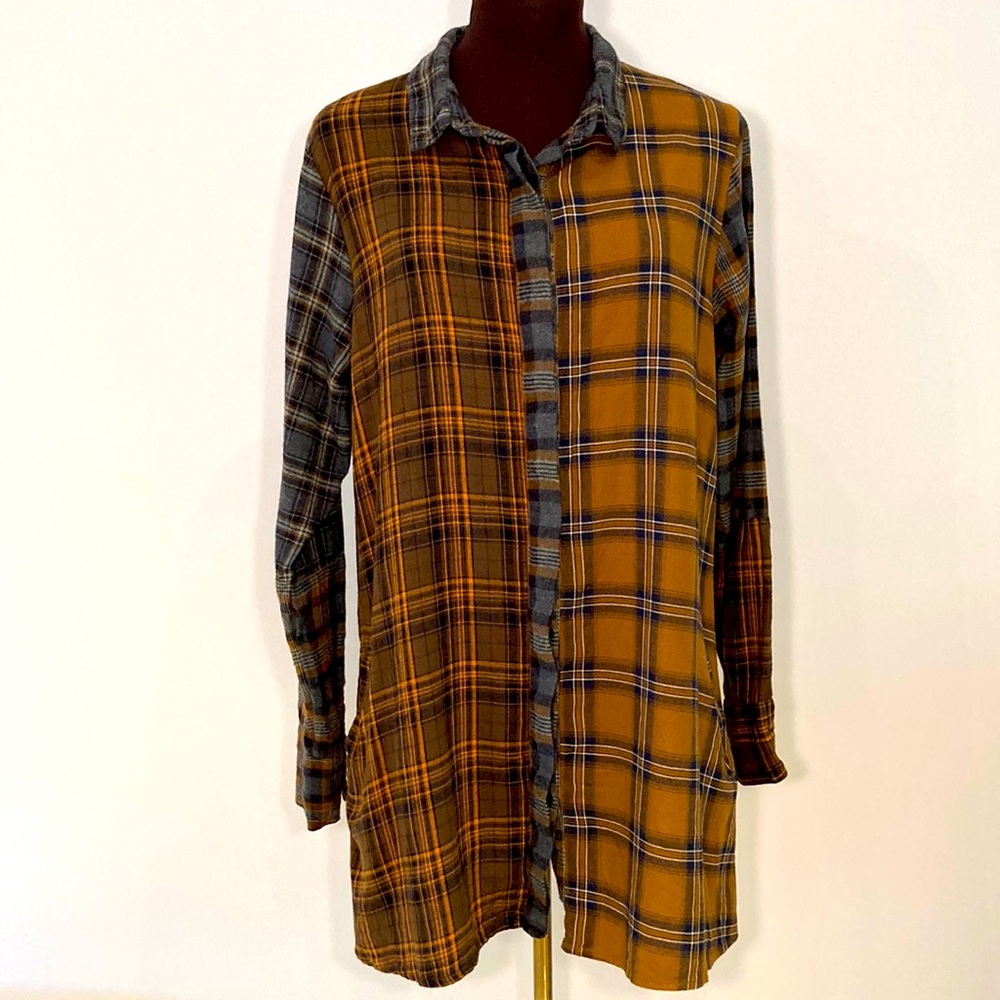 Tulip Women's multi-tone Plaid Button-Up Shirt